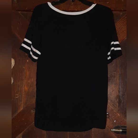 🍀3/15 Maternity Mama Got Bump tee-shirt - Picture 5 of 6